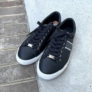 GBG by Guess Los Angeles Black and Gray Logo Sneakers. Size 11.